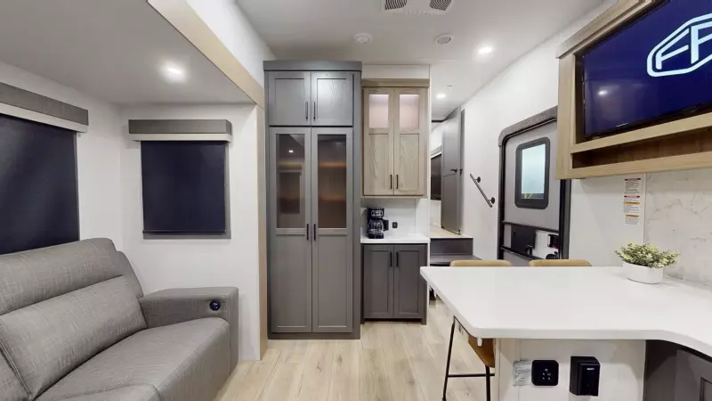 R281RK Floorplan Main Room