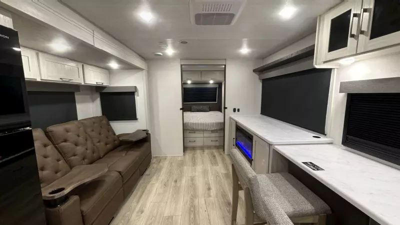 Surveyor Legend Main Room